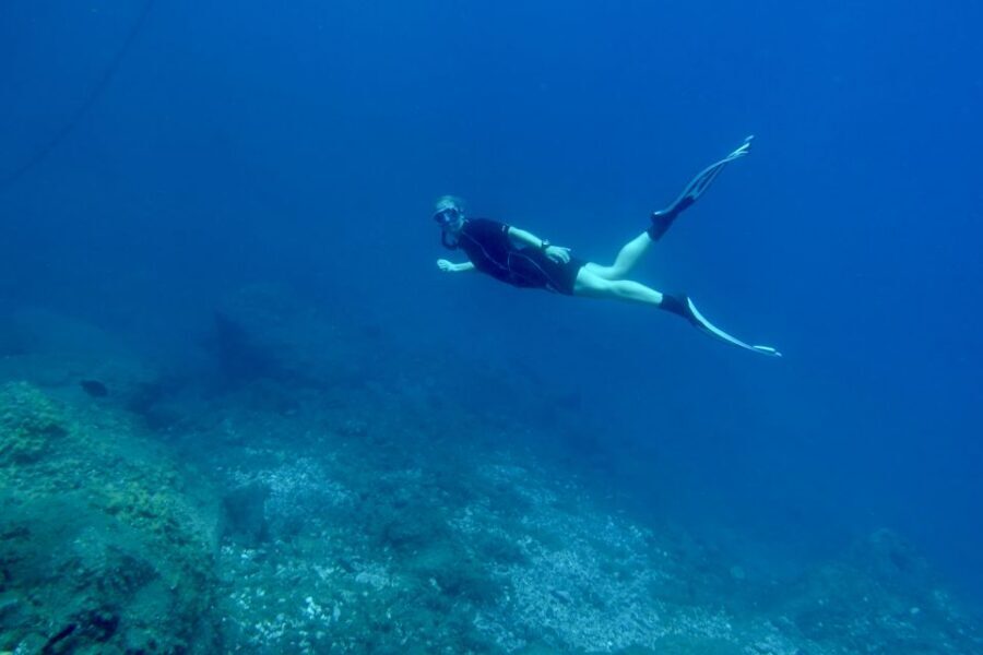 Abades: Guided Snorkeling Tour with Photos - Meeting at Restaurant Magilu: easy to find, quick to start