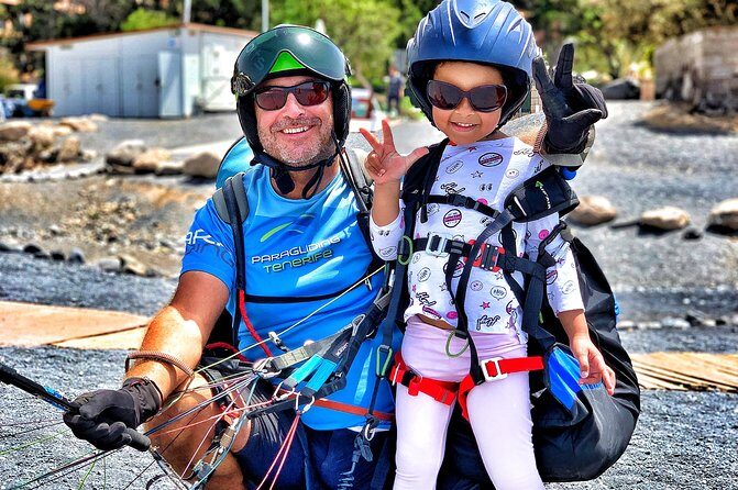 BRONZE tandem paragliding flight in South Tenerife, free pick up - Airtime Reality Check: About 2 Hours Total, 15 to 25 Minutes in the Sky