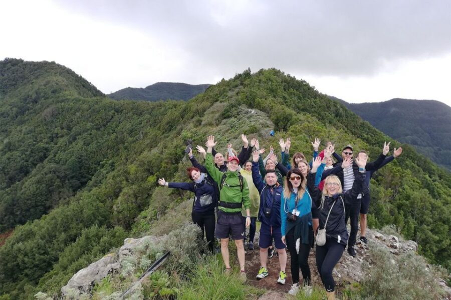Cruz del Carmen: Hiking in Anaga with Local Food Products - Meeting at Mirador Cruz del Carmen: Where the Anaga Day Starts