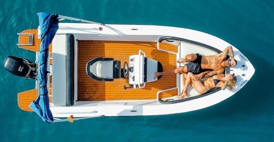 Flow into the ocean without license and discover Adeje - Key things I’d circle before booking