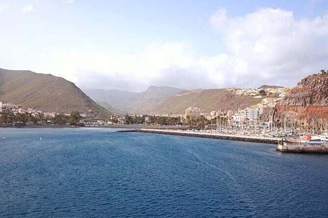 Full-day Bus Tour to La Gomera Island with Professional Guide - Stop 2: Roque de Agando and La Gomera’s Signature Rock