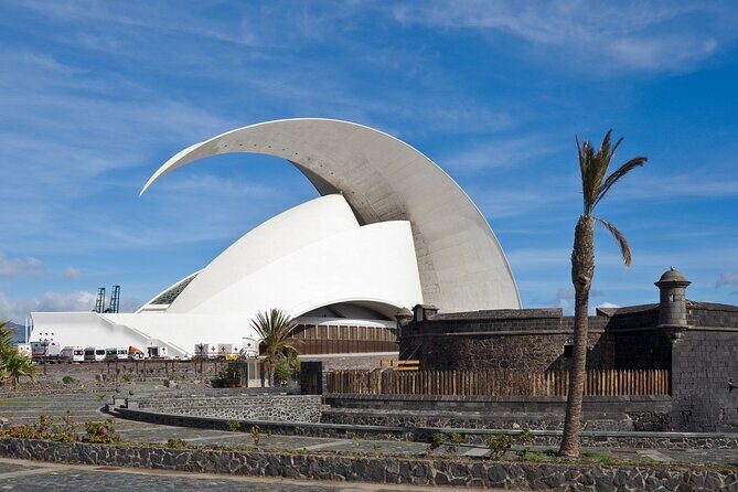 Full Day Tour of Santa Cruz and San Cristóbal de La Laguna - Lunch planning in the Anaga area (not included)