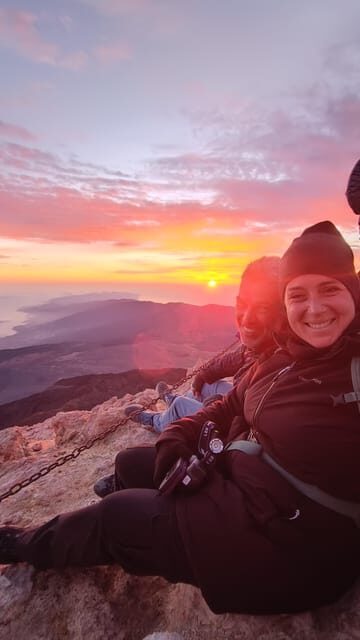 Hiking Summit of Teide by night for a sunrise and a Shadow - Why this Teide sunrise hike feels different than a normal tour