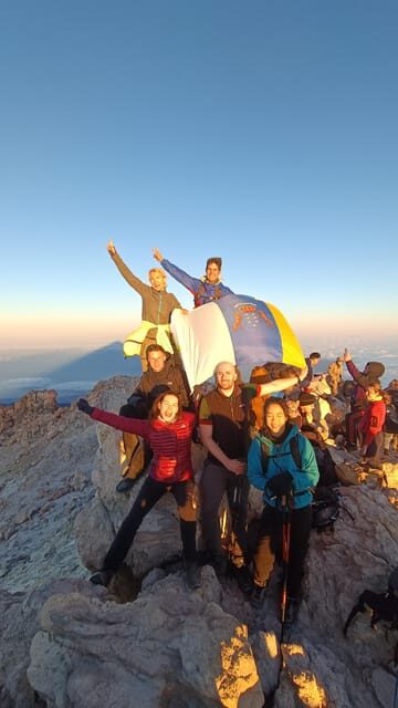 Hiking Summit of Teide by night for a sunrise and a Shadow - The first long push (about 4 hours of hiking)