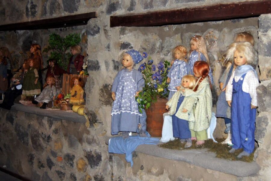 Icod de los Vinos: ARTlandya Doll World Entry Ticket & Tour - Should you book ARTlandya in Icod de los Vinos?