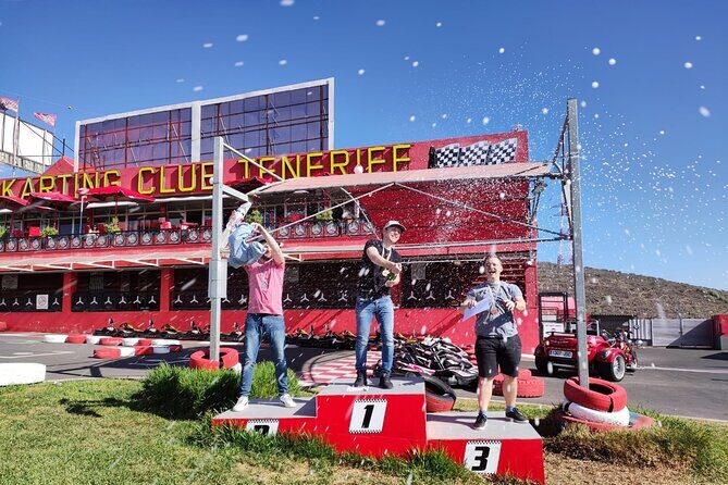 Karting Club Tenerife - Safety and helmets: included, so you can focus on driving