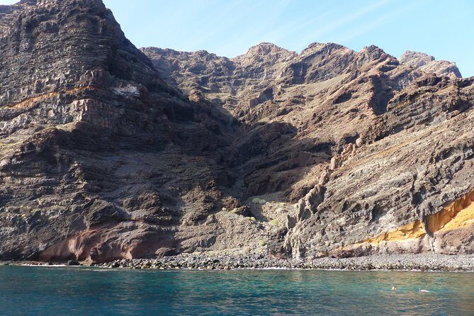 Los Gigantes Whale Watching Charter by Sail Boat - Why Los Gigantes by sail feels different from big-boat trips