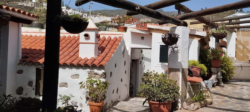 Mojo Workshop Cooking Class in Ancient Canarian Village - Why Chirche Makes This Mojo Class Different