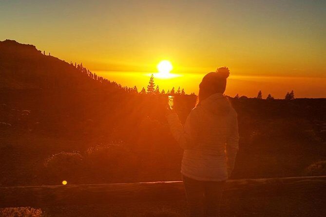 Mount Teide Stargazing with Dinner - Pickup and the coach ride: the part you should plan for
