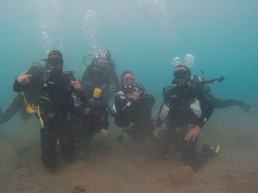 PADI Open Water Course in 3 Days - Day 1: video, exam, and confined-water skills