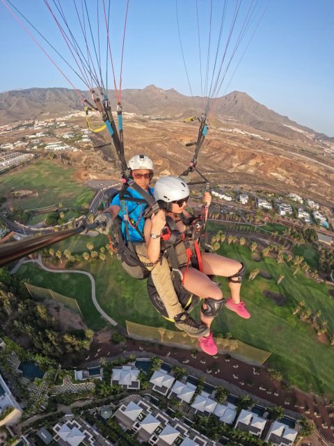 Paragliding flight with a Spanish Champion 2021/2022. - Practical logistics: pickup, drop-off, and getting back after landing