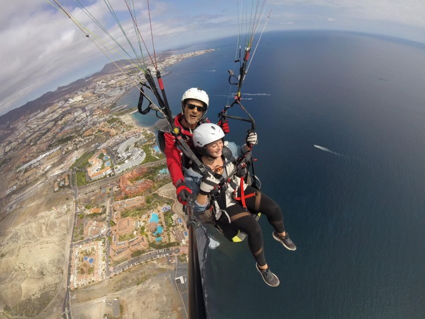 Paragliding flight with a Spanish Champion 2021/2022. - Meet Lorenzo Nadali: Spanish Champion 2021/2022 in the harness