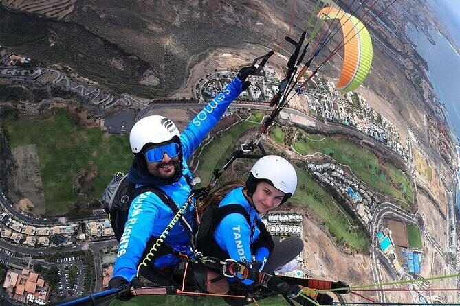 Paragliding Tandem Flight in Tenerife South ADRENALINE! - The takeoff moment: where nerves meet clear commands