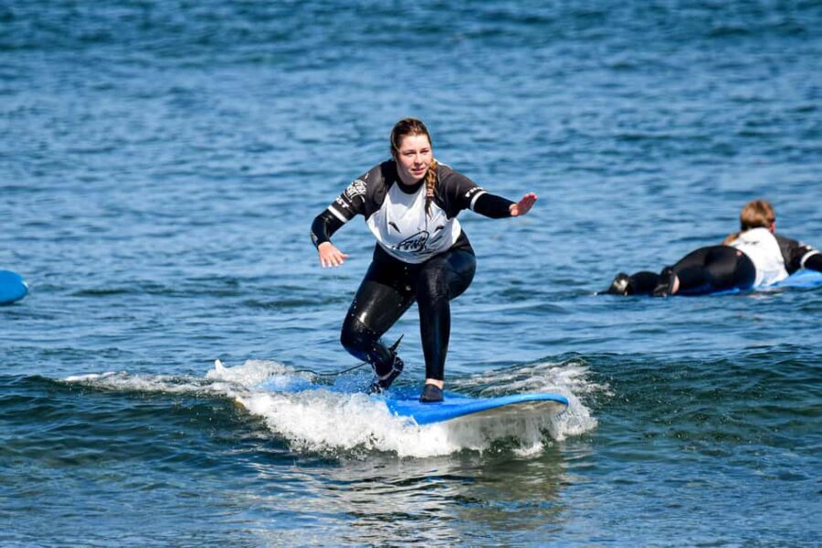 Playa de las Américas : Group Surf Lesson - Price and What You Truly Get for $44