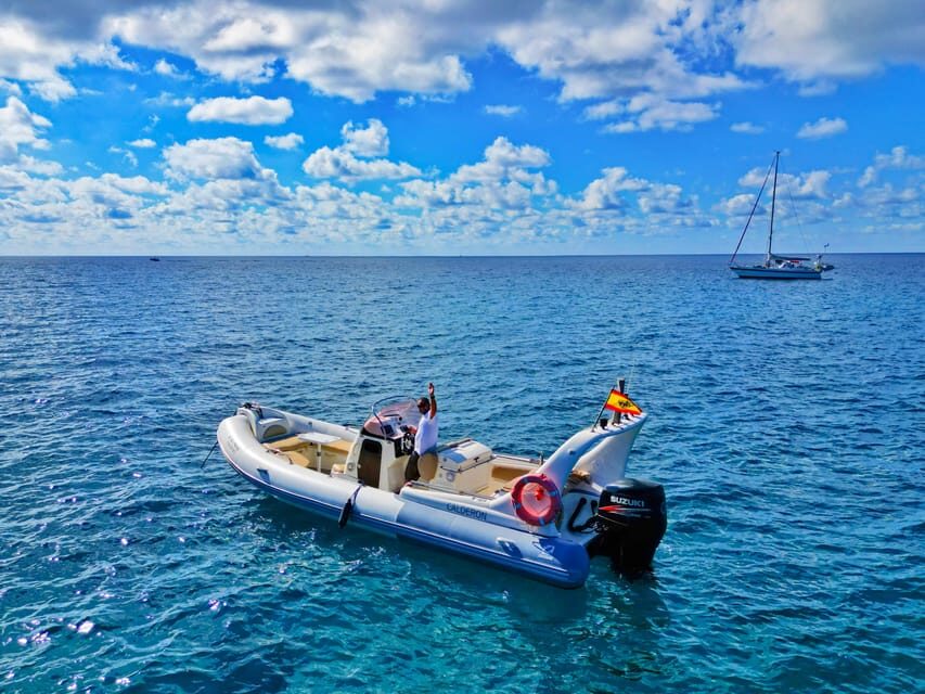 Private Boat Excursion: 2 to 6 Hours of Seaside Bliss - Price and value: $411 per group up to 2