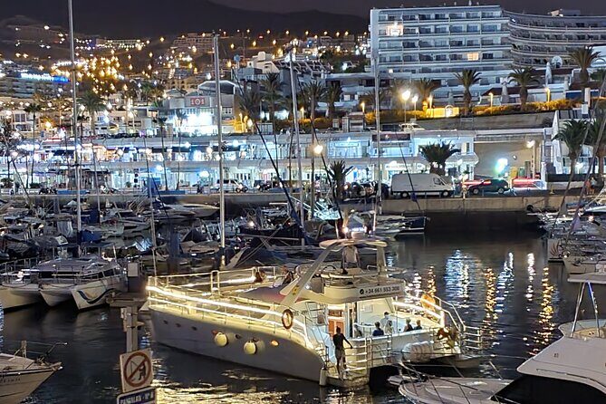 Private Catamaran Charter with Transfer, Buffet and Snorkeling - Snorkeling gear included: less hassle, more time in the water