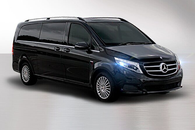 Private South Tenerife Airport Transfer to South Hotels - The timing reality: 20–30 minutes is a range, not a promise