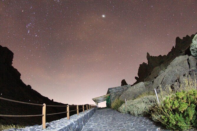 Private stargazing trip in Teide - Warm jackets and blanket coverage: the cold part is planned