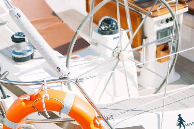 PRIVATE YACHT CHARTER VOYAGE, Food & Drinks included! - Food and drinks included: the full deckside spread