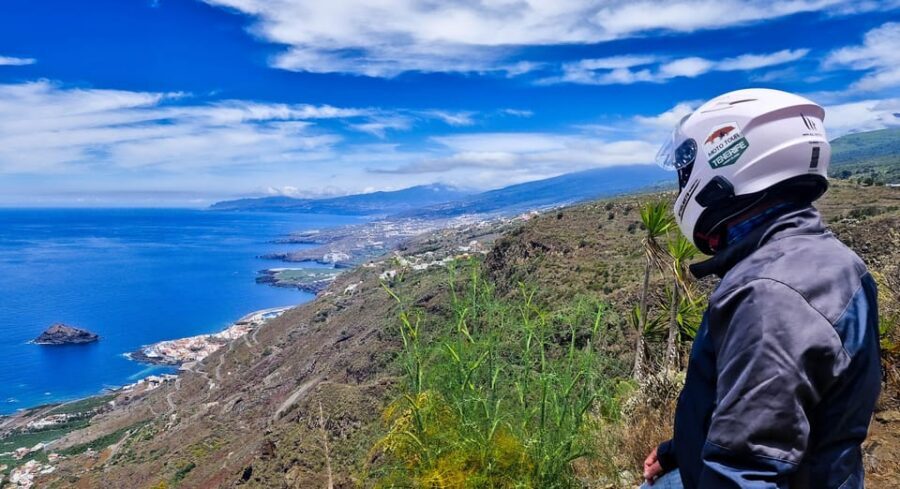 Puerto de la Cruz Motorbike tour through Teide National Park - The café break: a nice reset between viewpoints