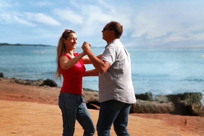Salsa & Bachata, dance lessons Tenerife south. Have fun and learn - Location and meeting point: Los Cristianos to wherever you’re staying