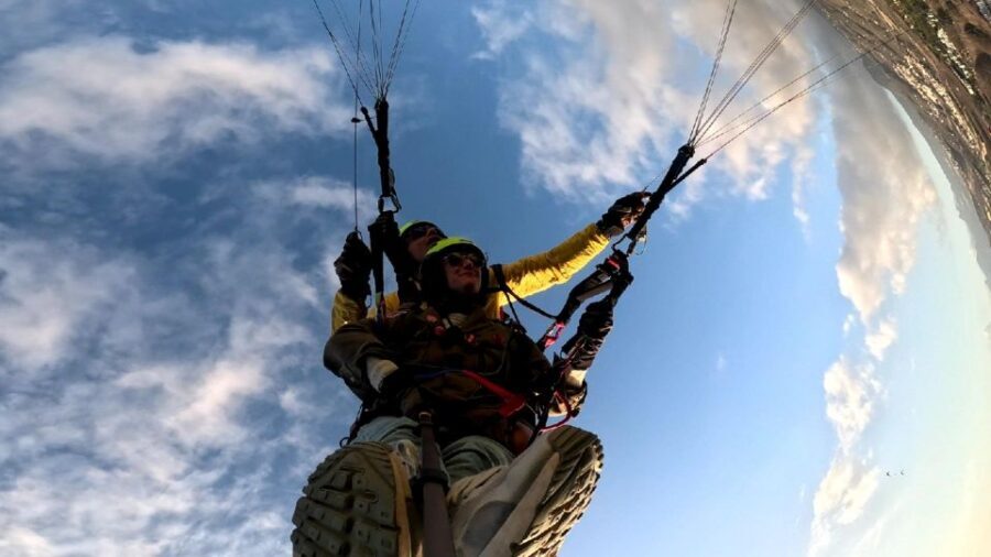 Santa Cruz de Tenerife: Acrobatic Paragliding Flight - Why certified pilots and a good instructor matter more than you think