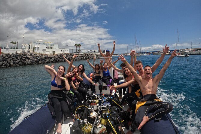 Snorkelling safari in a turtle area - Sea turtles around Tenerife: what you’re really paying for