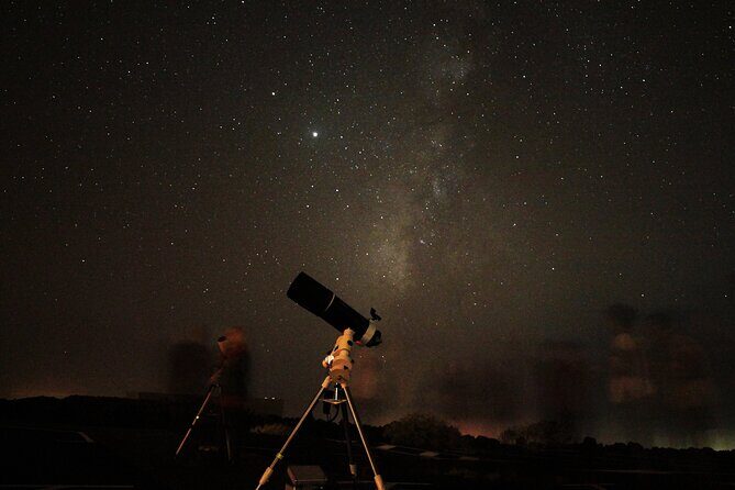 Stargazing on La Palma - Private Pro Telescope Sessions from Mirador de la Cancelita (8:00 pm)