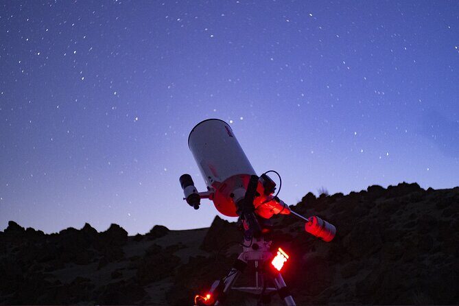 Teide National Park: Moonlight Tour & Stargazing Experience - Your guide’s role: why the explanations are half the magic