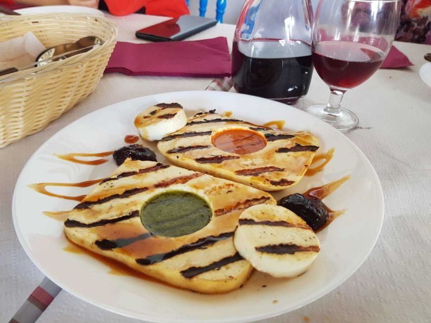 Tenerife: 4-Hour Gauchinche Food Tour - The Guachinche meal: where you feel Tenerife in your plate