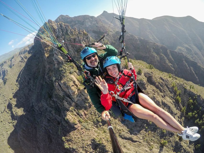 Tenerife: Acrobatic Paragliding Tandem Flight - In the harness: the views you’ll actually be talking about later