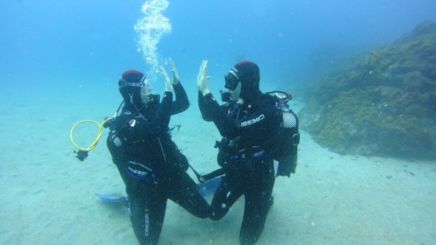 Tenerife: Discover Scuba Diving with Free Photos - Theory First: Breathing, Communication, and Equipment Basics