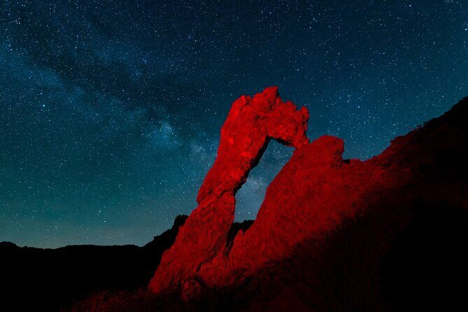 Tenerife Exclusive & Private Gastronomic, Sunset-Stargazing - Vilaflor and Mirador El Retamar: sea-of-clouds sunset at 2,100m
