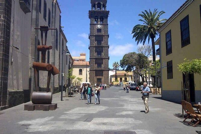 Tenerife Gastronomy Tour with Two Winery Visits and 4-Course Lunch - Bodegas Monje: lunch, wine, and the cellar tour reality check