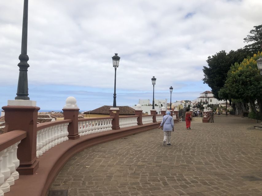 Tenerife: Mount Teide, Masca, Icod and Garachico Day Trip - Icod de los Vinos and the Dragon Tree: a famous stop with real time