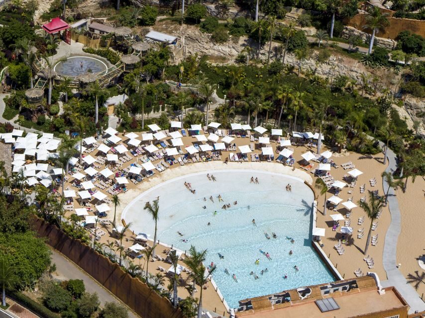 Tenerife: Siam Park All-Inclusive Entry Ticket - Lunch, drinks, and what the all-inclusive wristband unlocks