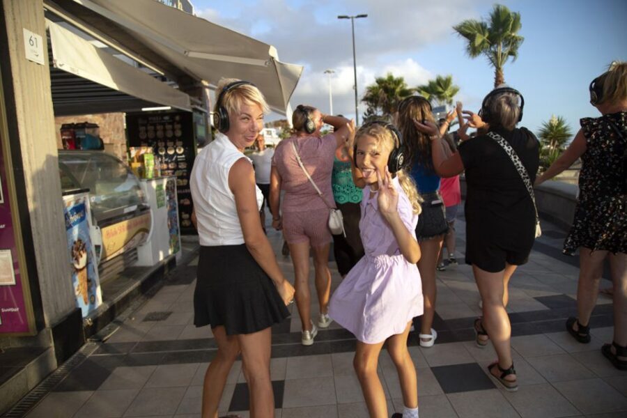 Tenerife: Silent Disco Walking Tour "Mustang Sally's" - Silent disco in Fanabe: quick hits