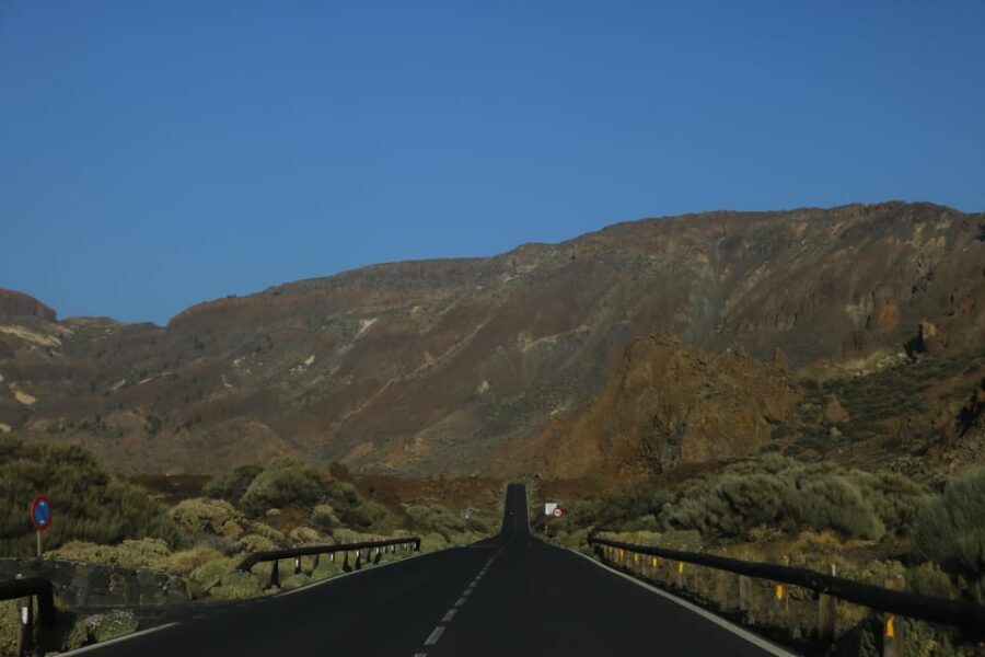 Tenerife: Teide Volcano Sunset Quad Bike Tour with Drinks - Riding up: volcanic terrain, speed, and pine-covered slopes