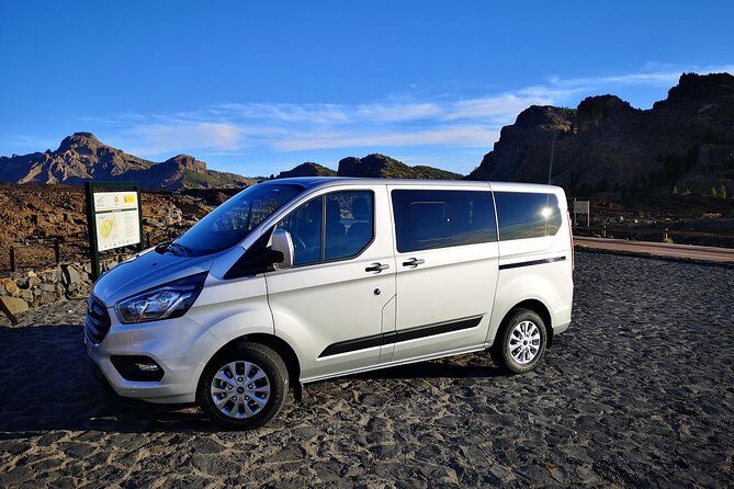 Volcano Teide Day & Sunset by Limousine. Small group. - The sunset option: cava + Mount Teide views on your schedule