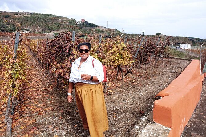 Wine, Canarian Tapas, Culture, VIP Private tour - photos included - Stop 6: Candelaria basilica, wooden balconies, and the Guanche Kings promenade