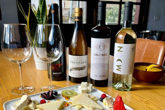 Wine Tasting Experience in Tenerife - Finding Tapas Emporium and settling into a private tastings session